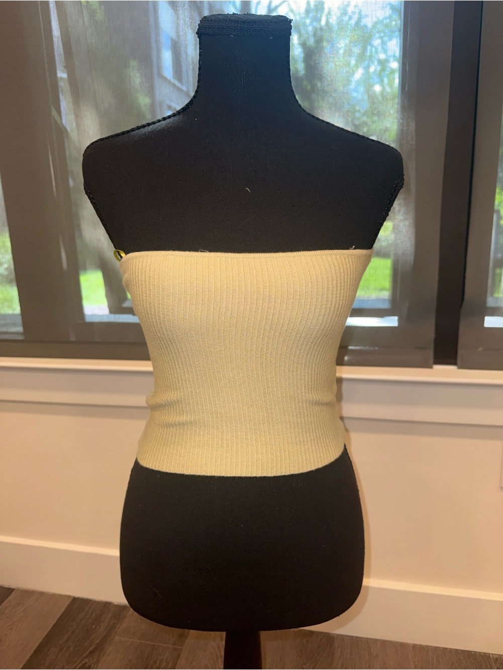 Strapless Ribbed Tube Top - Pale Green